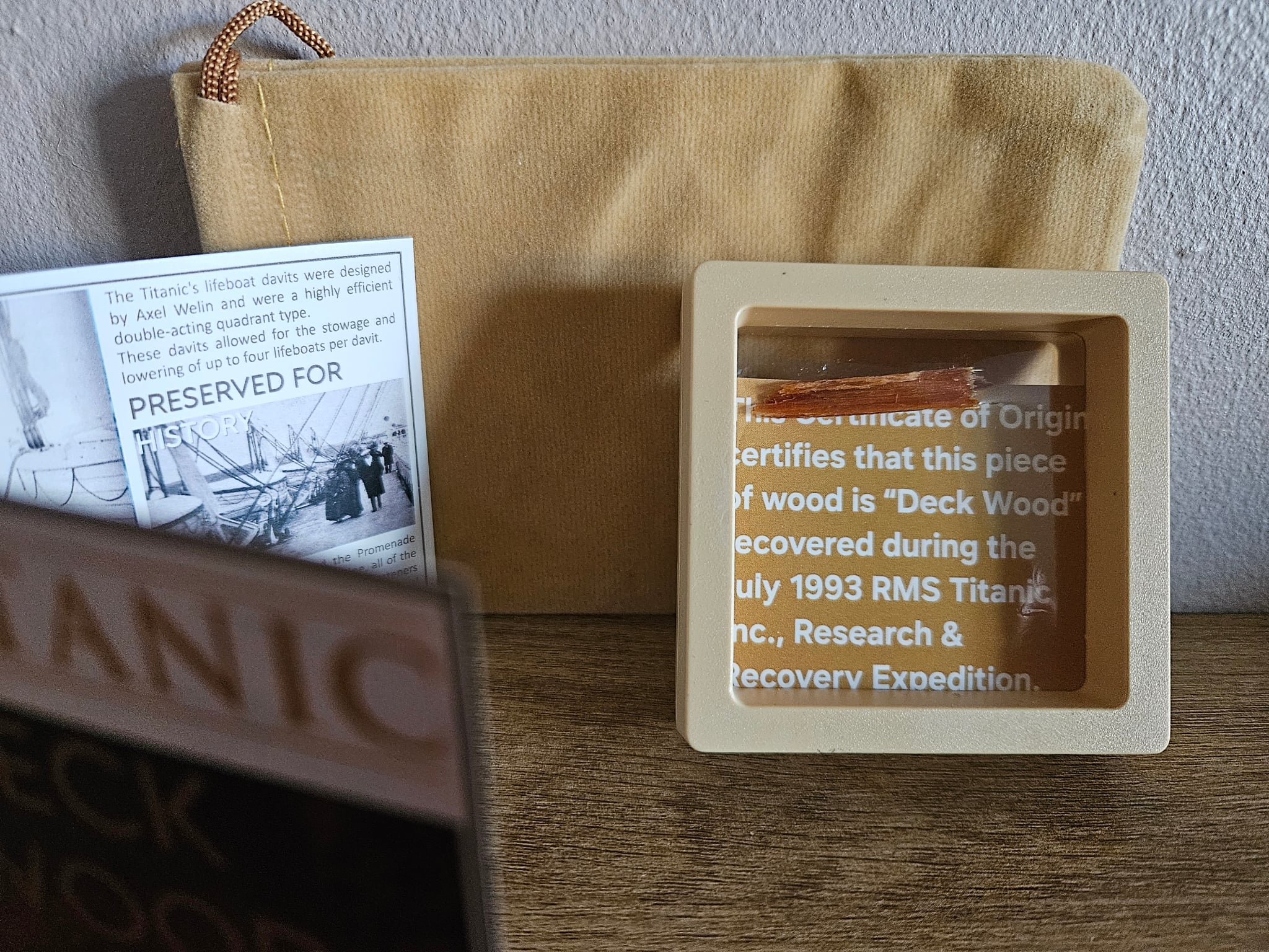 Morceau de pont du Titanic